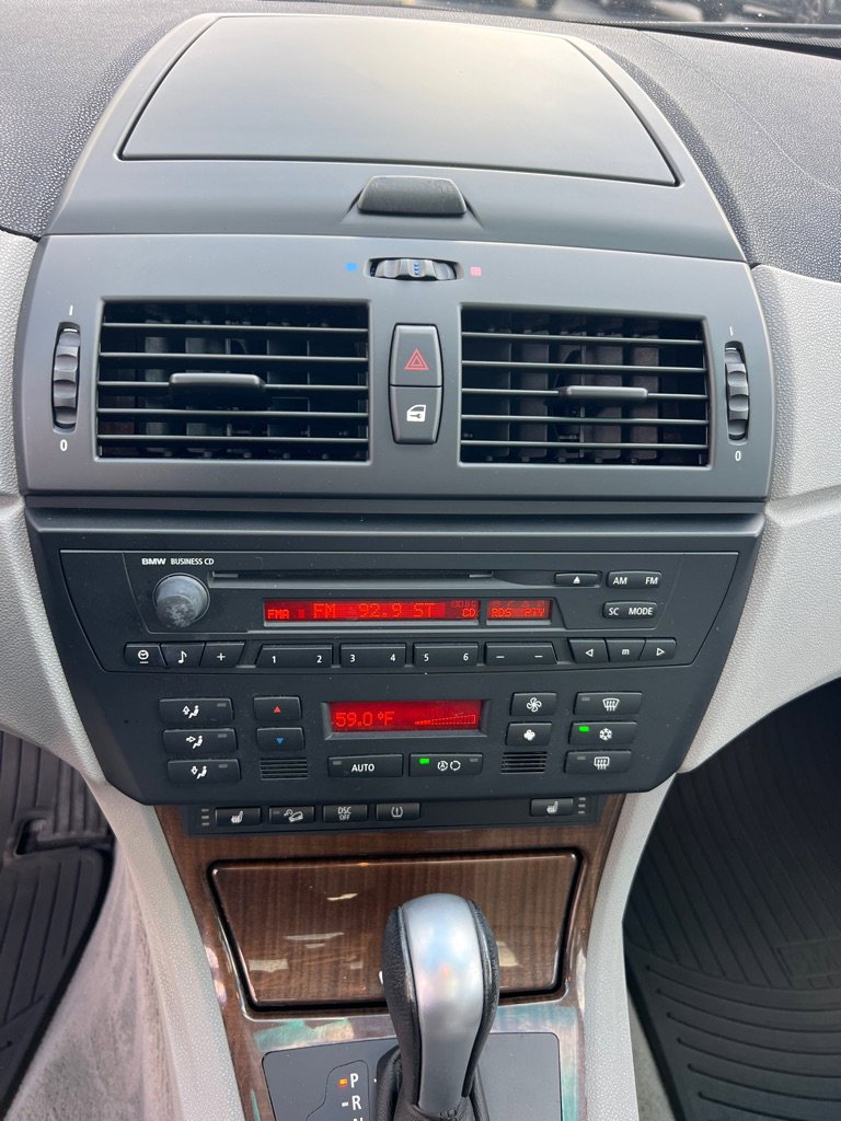 Used 2006 BMW X3 3.0i image 30