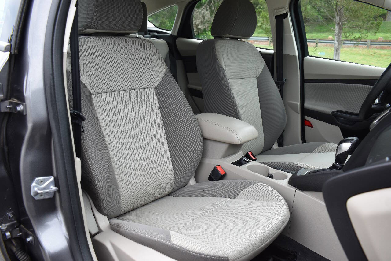 Used 2014 Ford Focus SE image 13