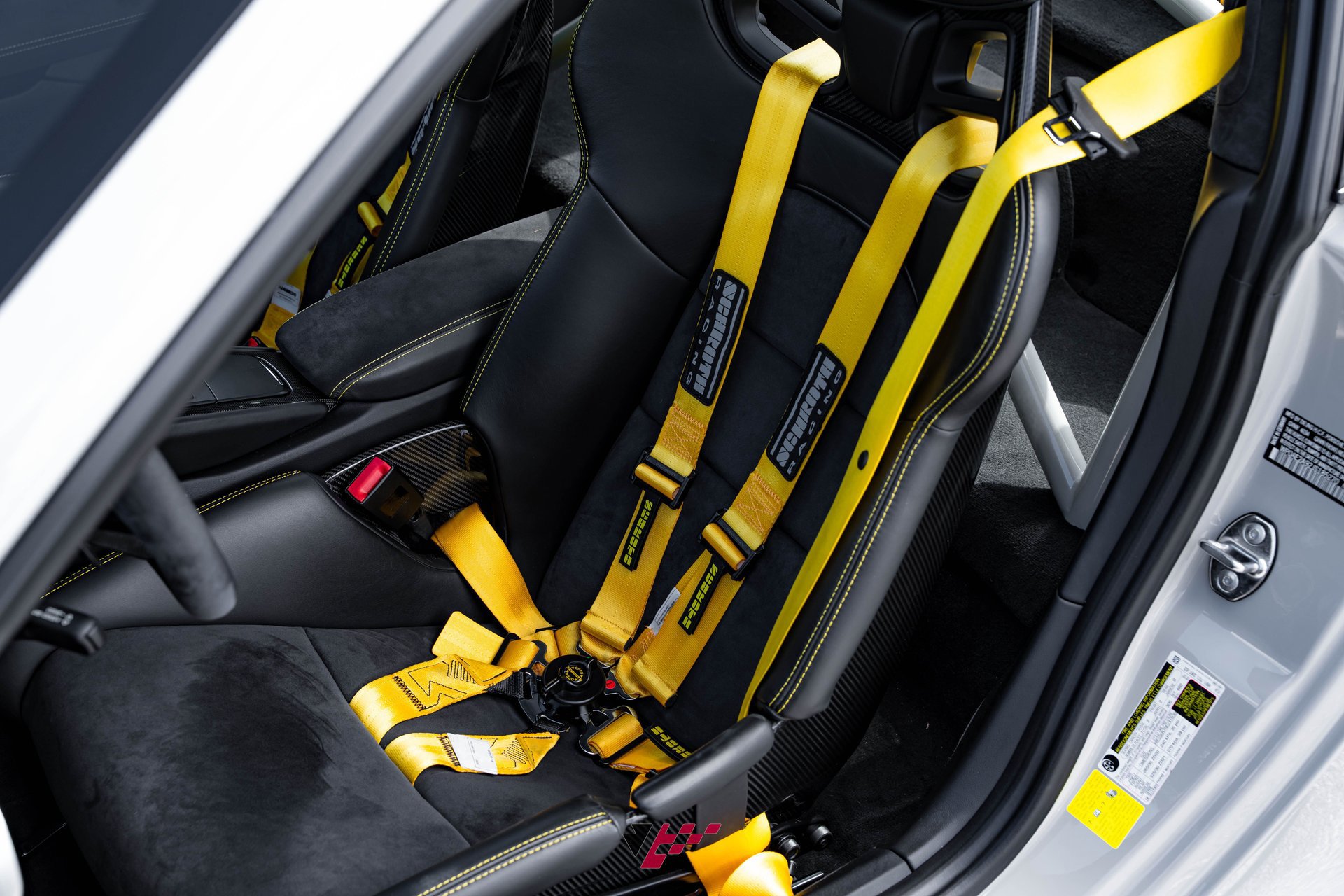 Used 2018 Porsche 911 GT2 RS image 25