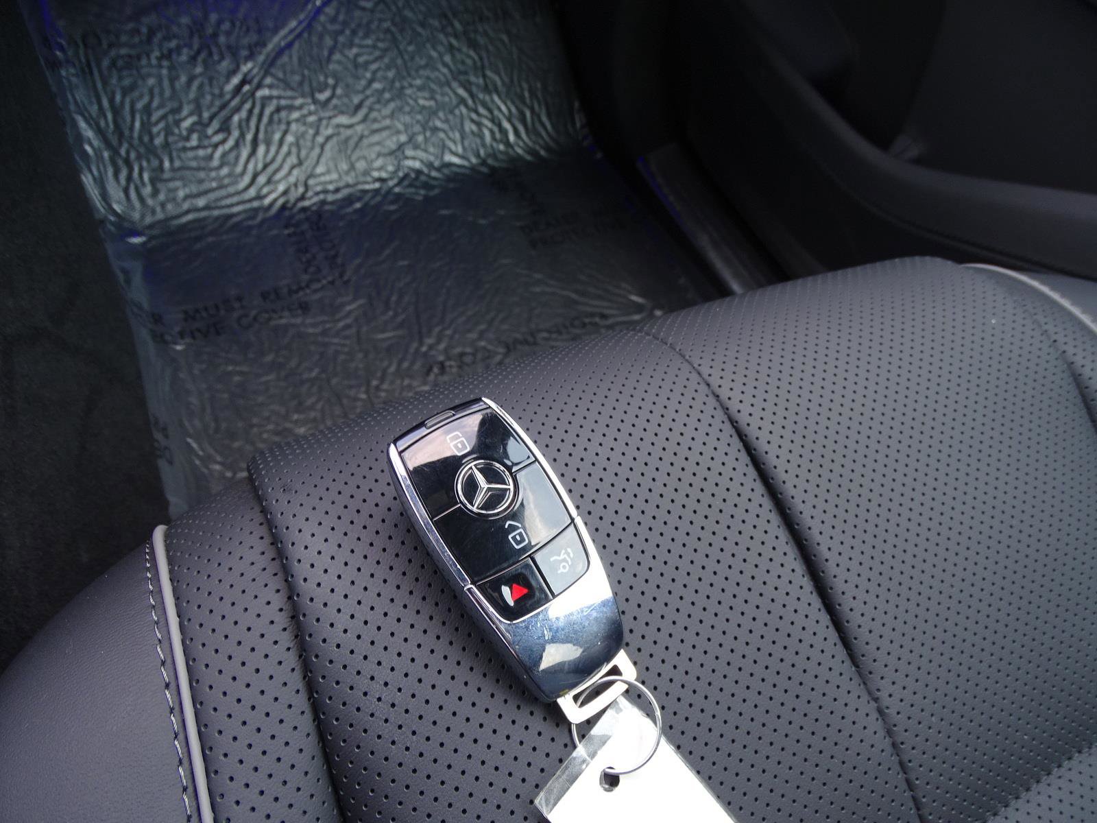 Used 2023 Mercedes-Benz Maybach GLS 600 4MATIC image 30