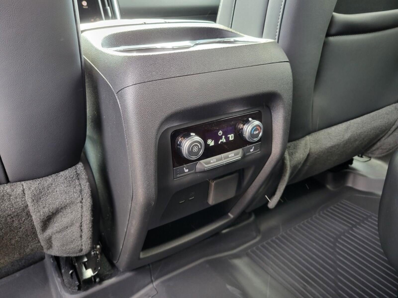 New 2026 GMC Acadia Elevation w/ Black Edition FWD image 30