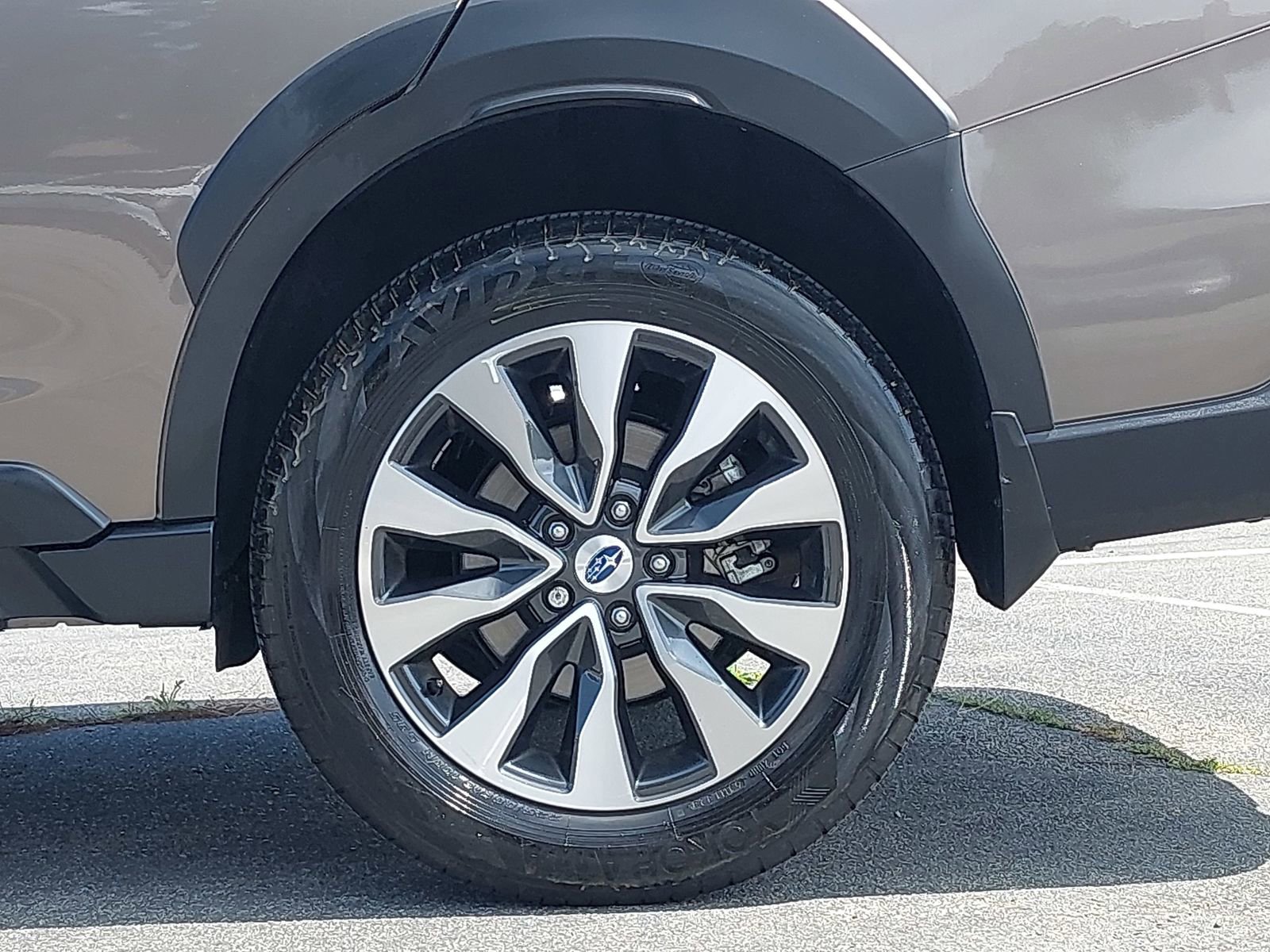 Certified 2023 Subaru Outback Limited AWD/4WD image 33