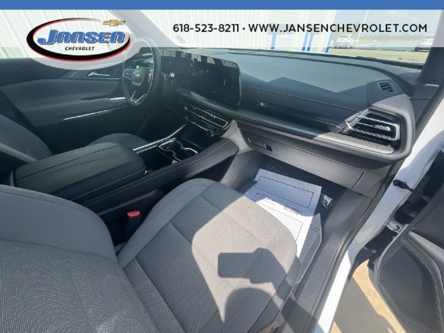 Used 2026 Chevrolet Traverse LT w/ Driver Confidence Package FWD image 28
