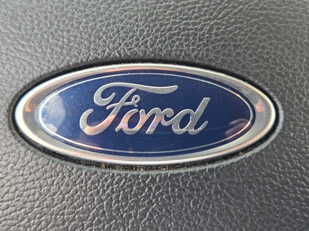 Used 2022 Ford Explorer XLT w/ Equipment Group 202A RWD image 31