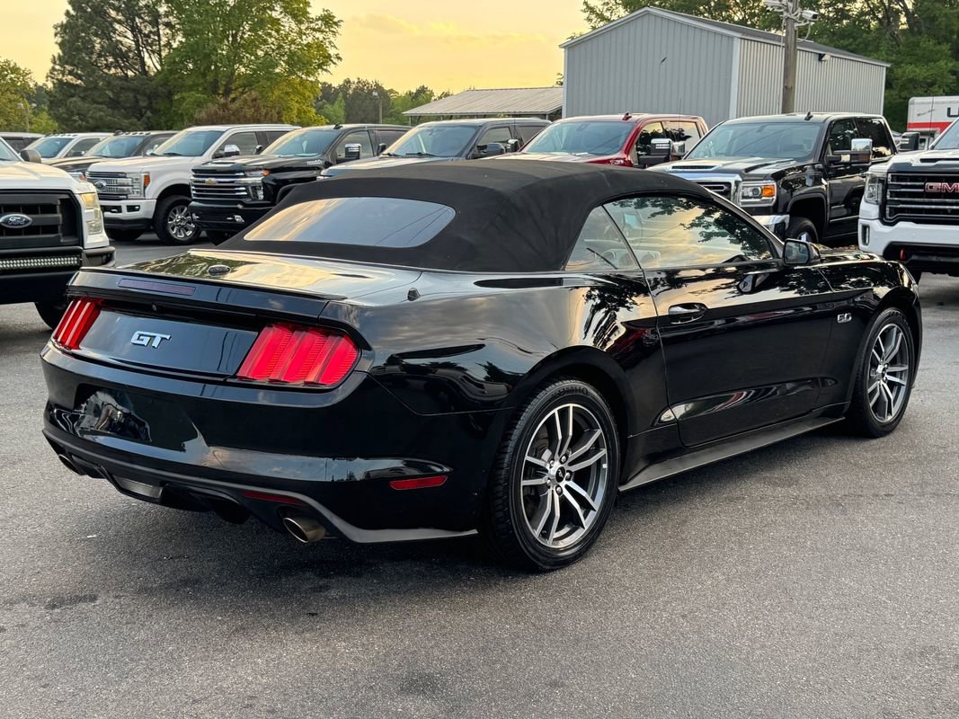 Used 2016 Ford Mustang GT Premium image 3