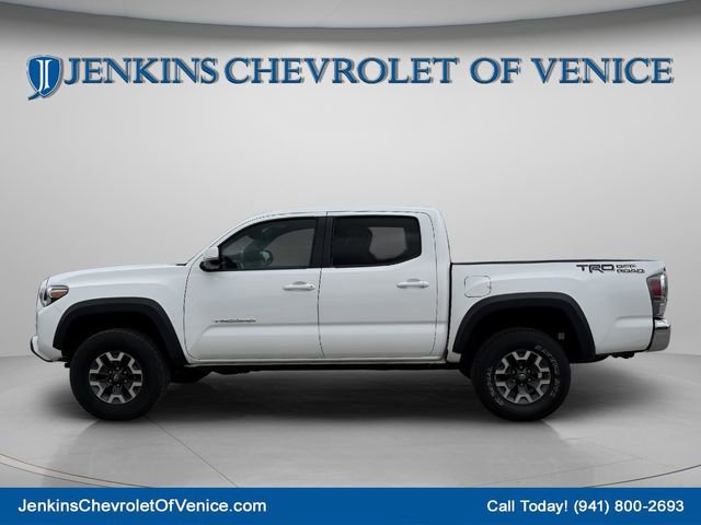 Used 2023 Toyota Tacoma TRD Off-Road RWD image 9
