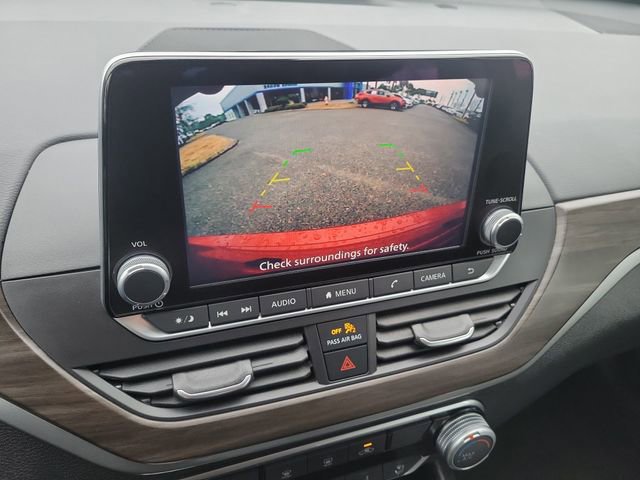 Used 2024 Nissan Altima 2.5 SV image 29