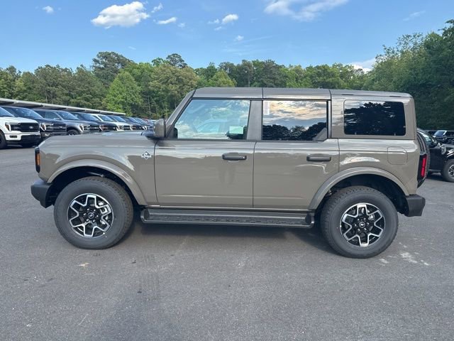 Used 2026 Ford Bronco Outer Banks AWD/4WD image 2