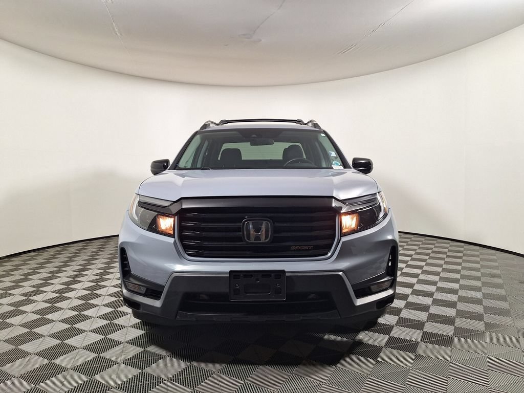 Used 2023 Honda Ridgeline Sport image 2