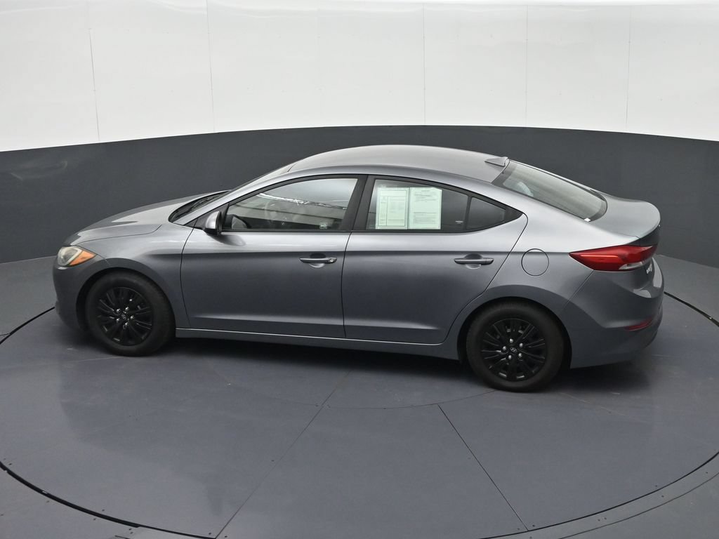 Used 2017 Hyundai Elantra SE FWD image 22