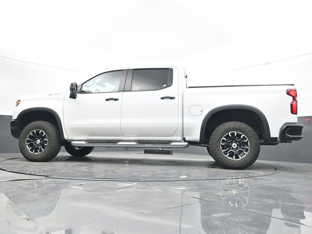 Used 2024 Chevrolet Silverado 1500 ZR2 w/ Technology Package image 27