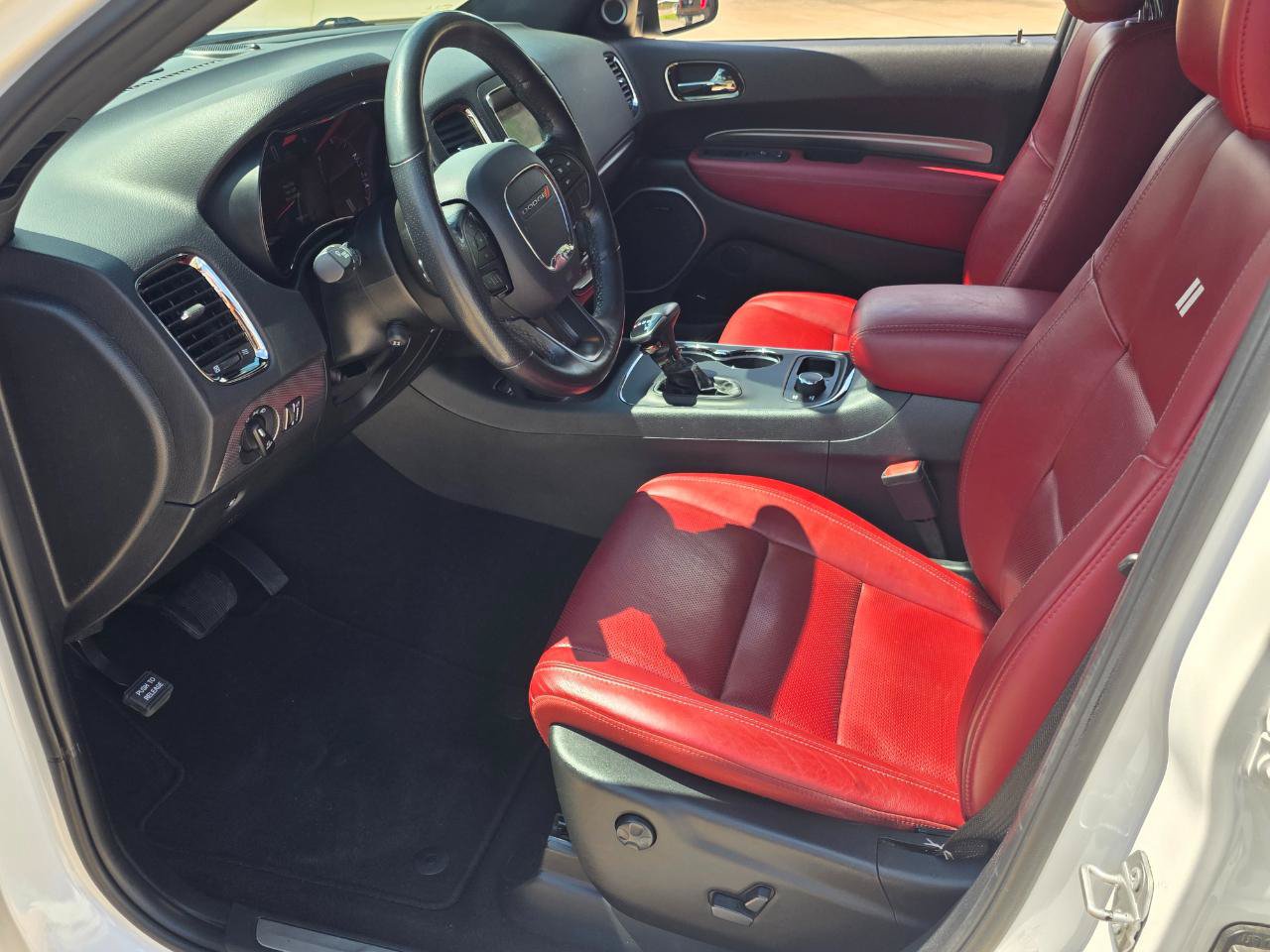 Used 2020 Dodge Durango R/T w/ Blacktop Package AWD/4WD image 9