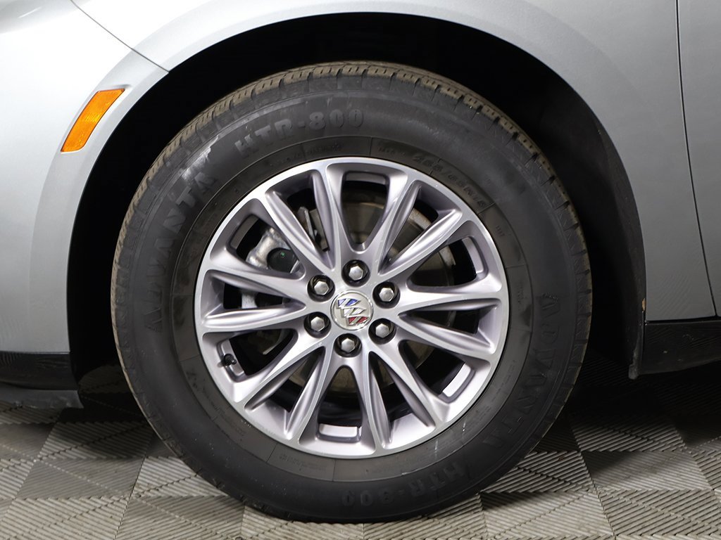 Used 2024 Buick Enclave Premium image 25