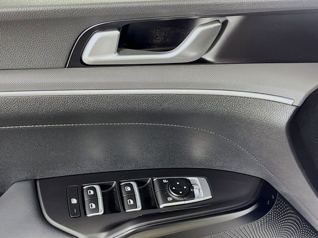 Used 2024 Kia K5 GT-Line image 19