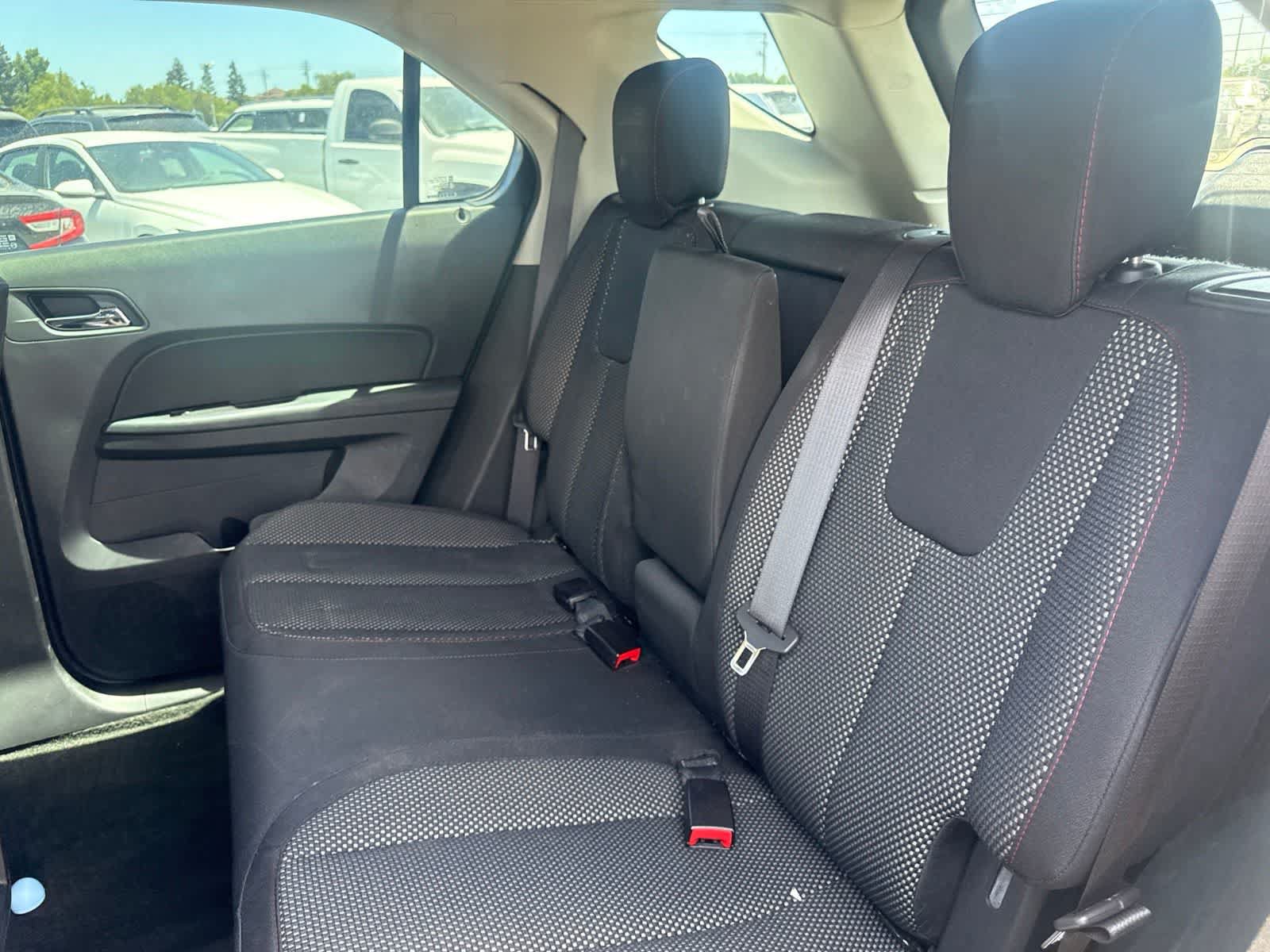 Used 2017 Chevrolet Equinox LS FWD image 14
