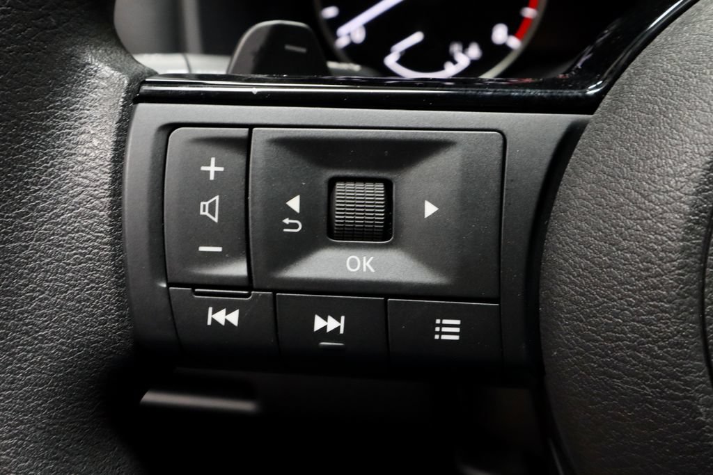 Certified 2023 Nissan Rogue SV AWD/4WD image 26