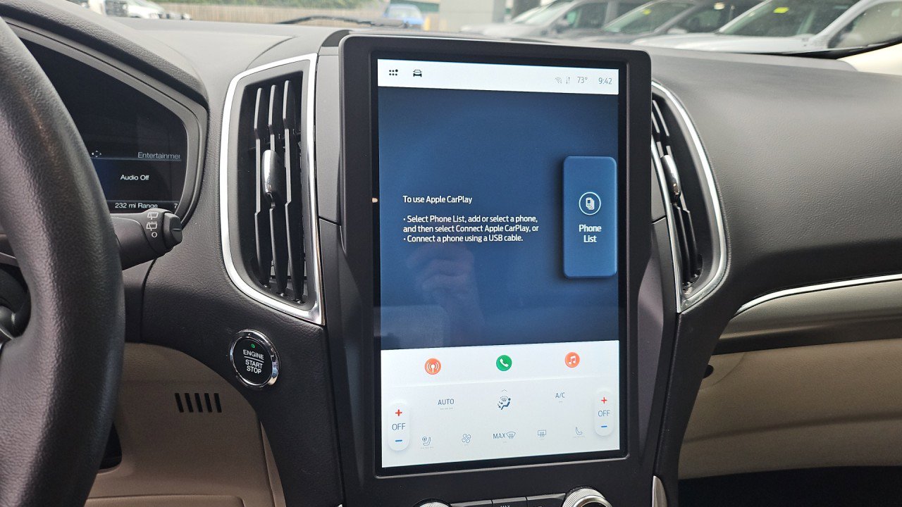 Used 2024 Ford Edge Titanium image 21