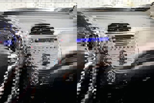 Used 2013 Honda Fit image 6