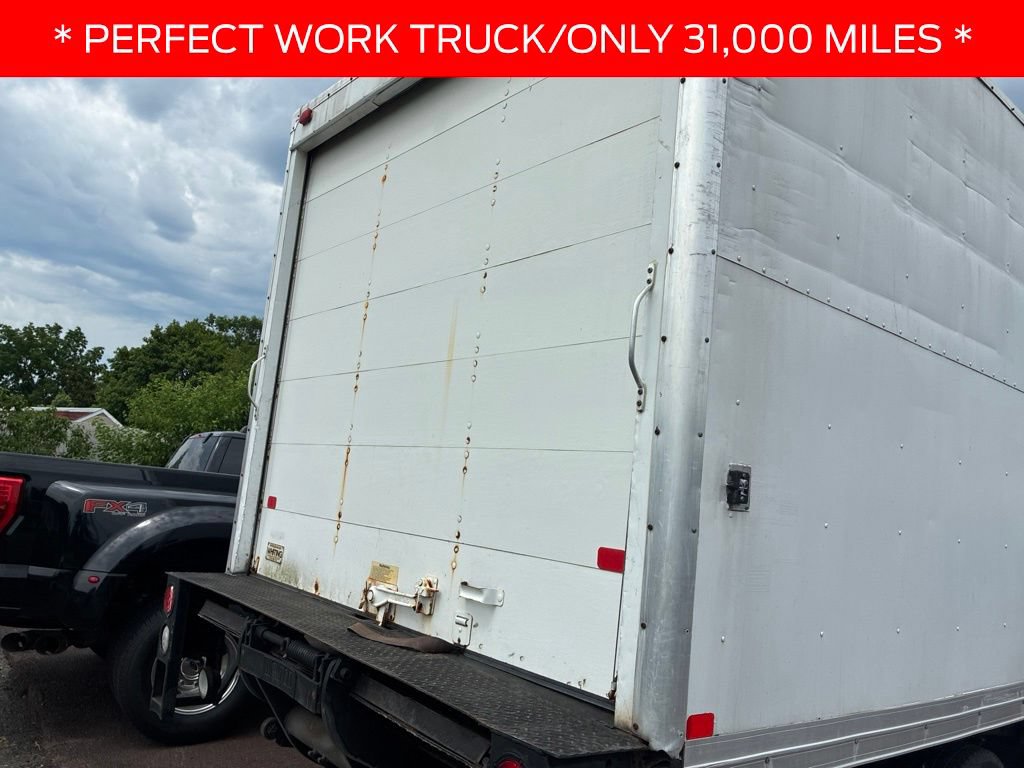 Used 2009 Chevrolet Express 3500 RWD image 7