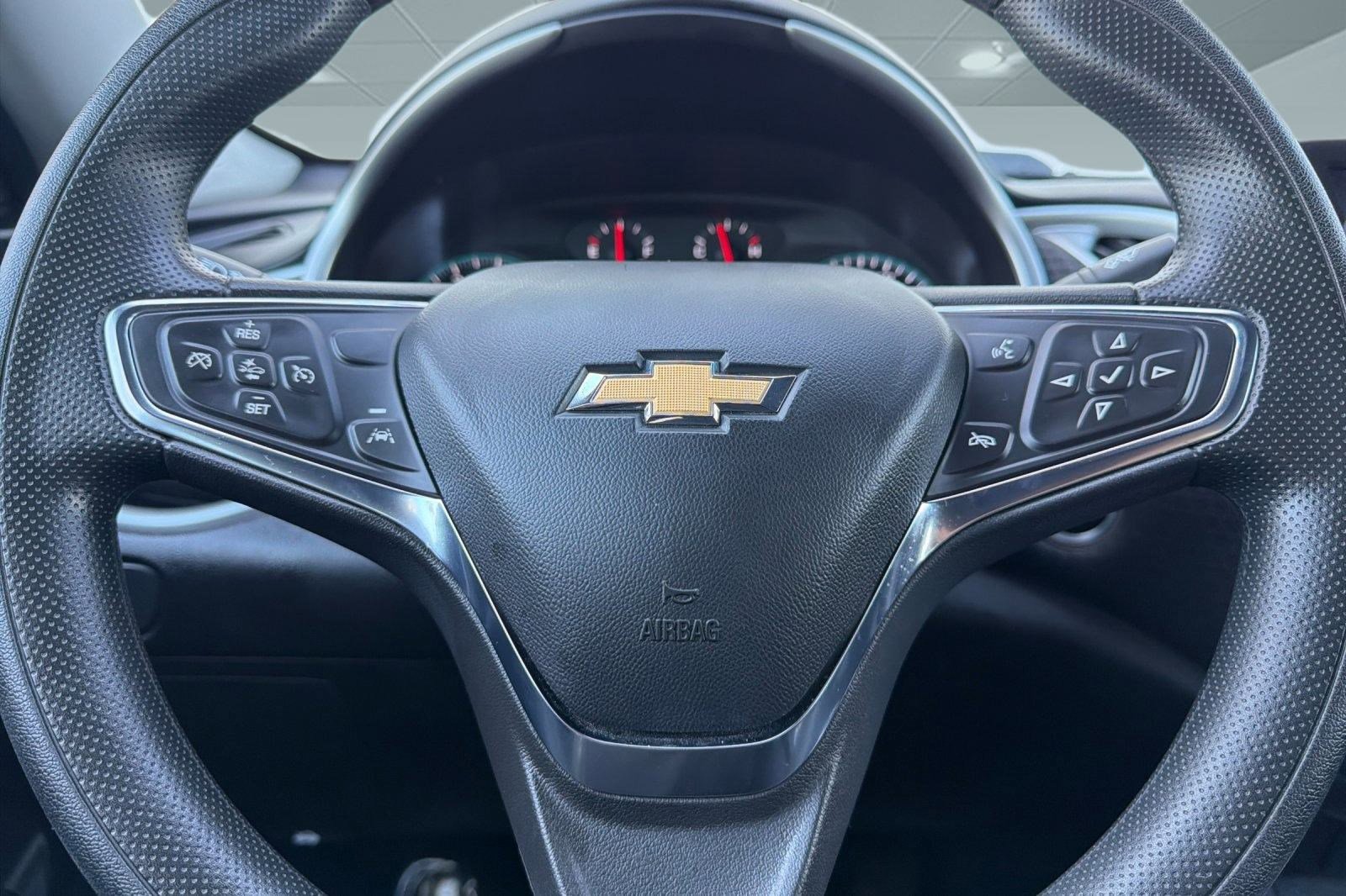 Used 2024 Chevrolet Malibu LT image 16