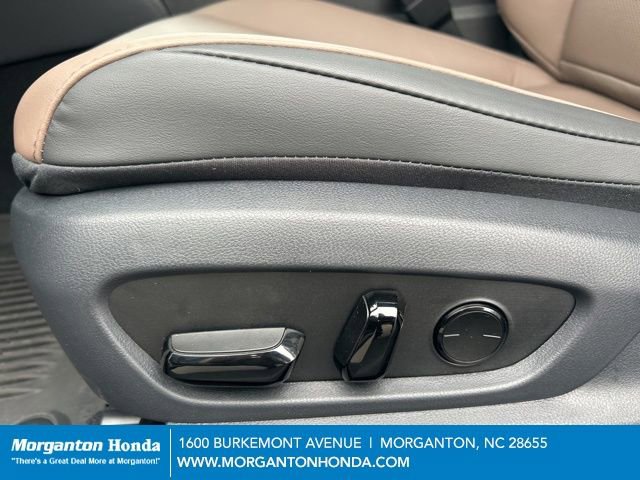 Used 2025 Lexus ES 350 w/ Premium Package image 19