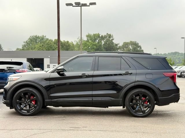 Used 2023 Ford Explorer ST w/ Technology Package AWD/4WD image 40