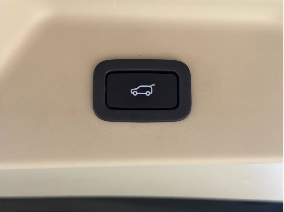 Used 2019 Land Rover Range Rover HSE image 42