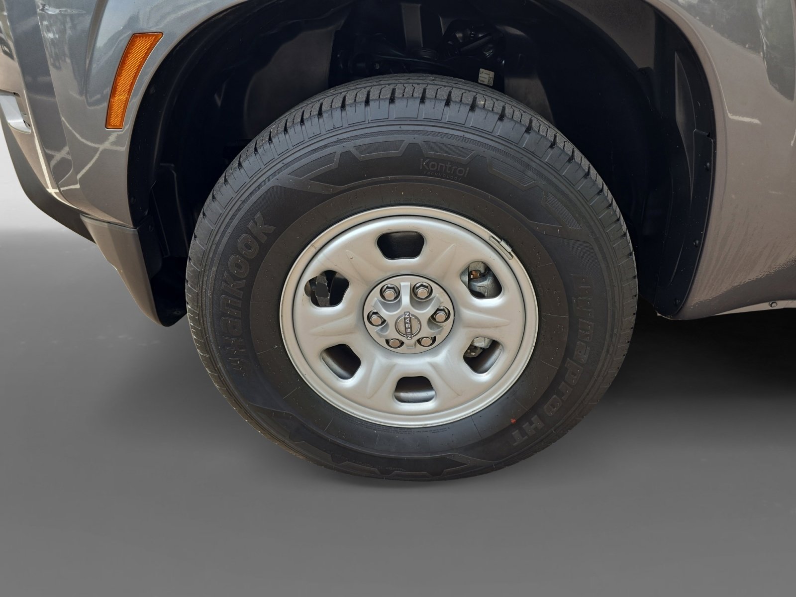 Certified 2024 Nissan Frontier S image 9