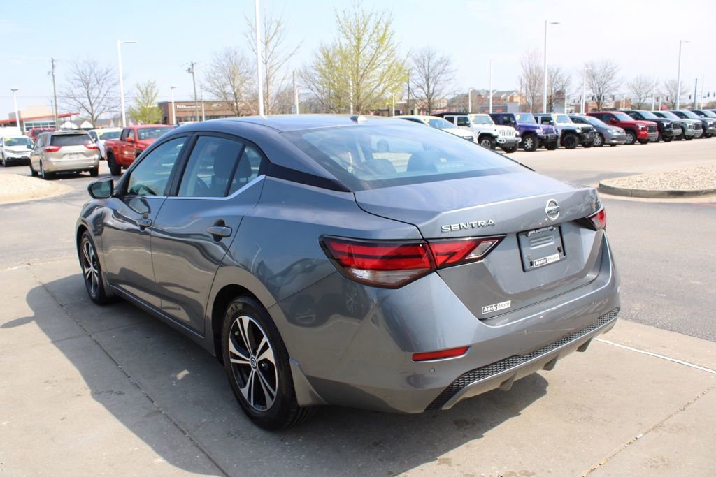 Used 2022 Nissan Sentra SV image 5