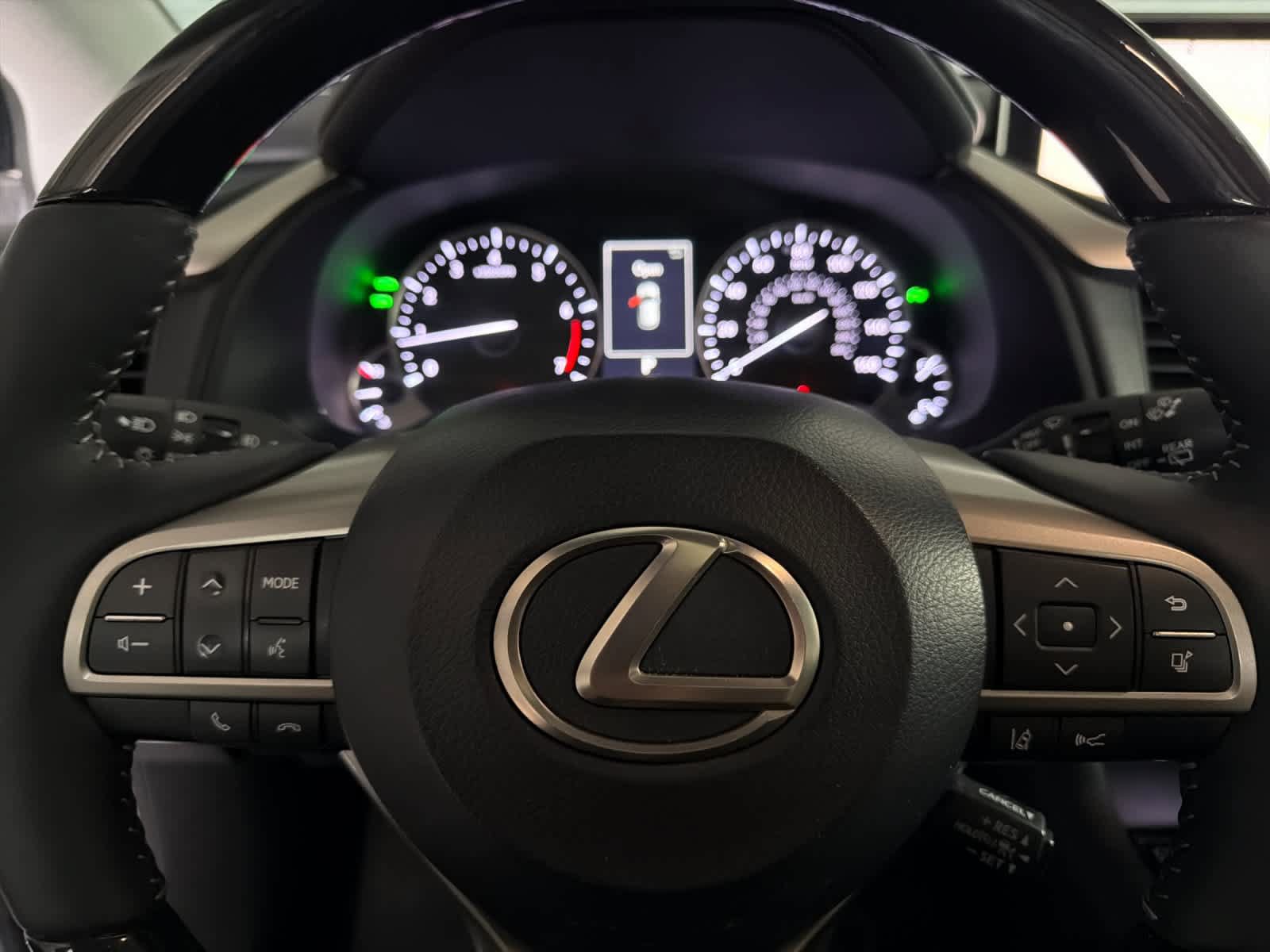 Used 2017 Lexus RX 350 FWD w/ Luxury Package image 25