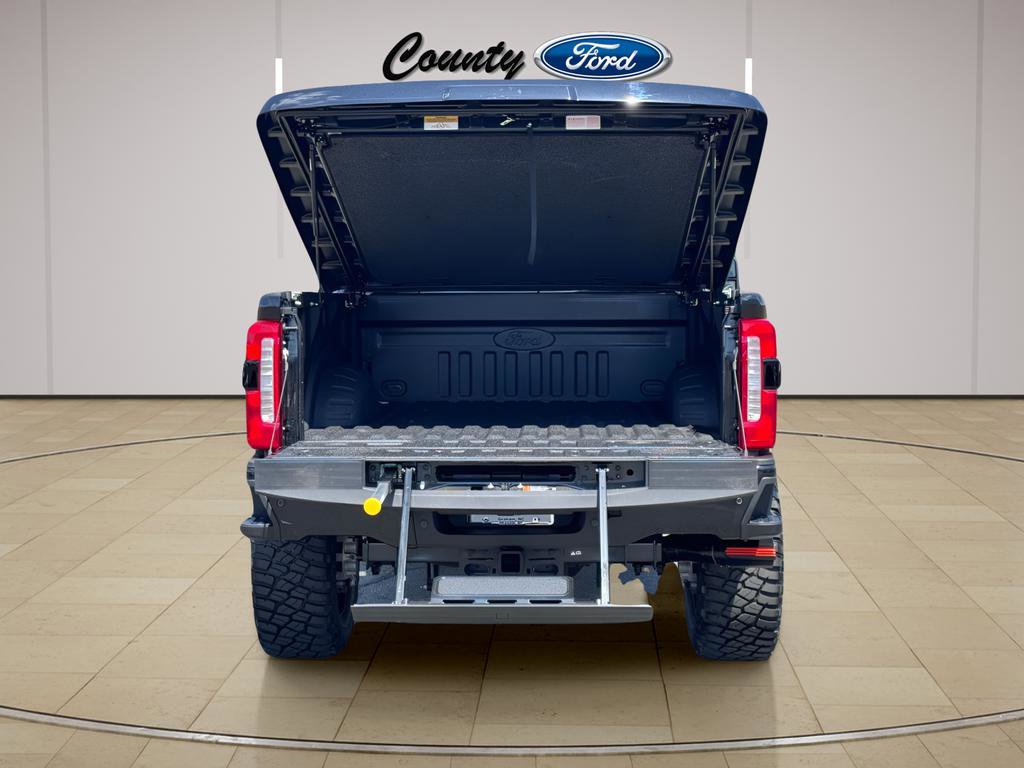 New 2026 Ford F250 Lariat w/ Black Appearance Package AWD/4WD image 49