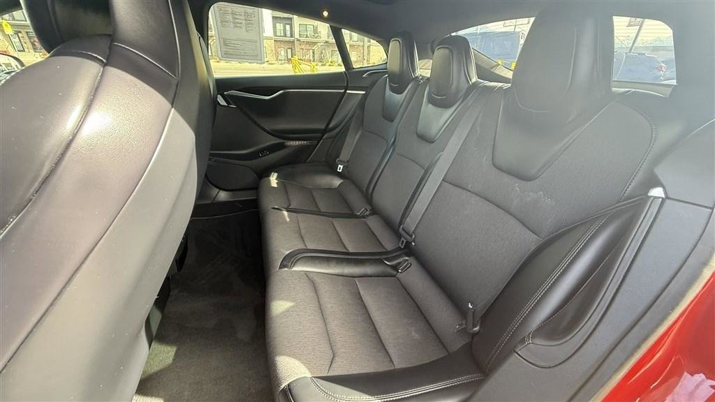 Used 2018 Tesla Model S 75D AWD/4WD image 25