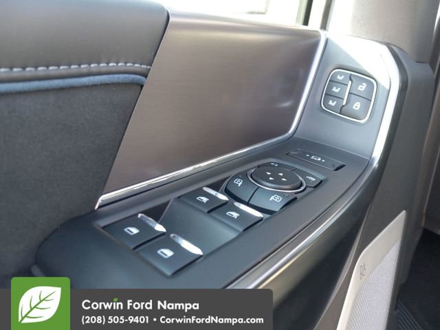 New 2026 Ford F350 Platinum w/ Tremor Off-Road Package image 11
