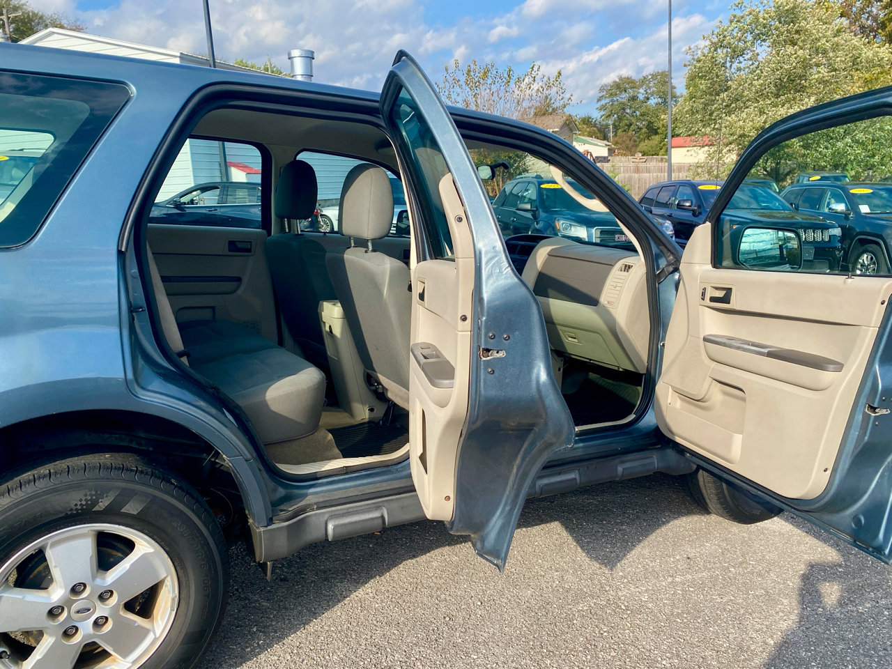 Used 2012 Ford Escape XLS image 10