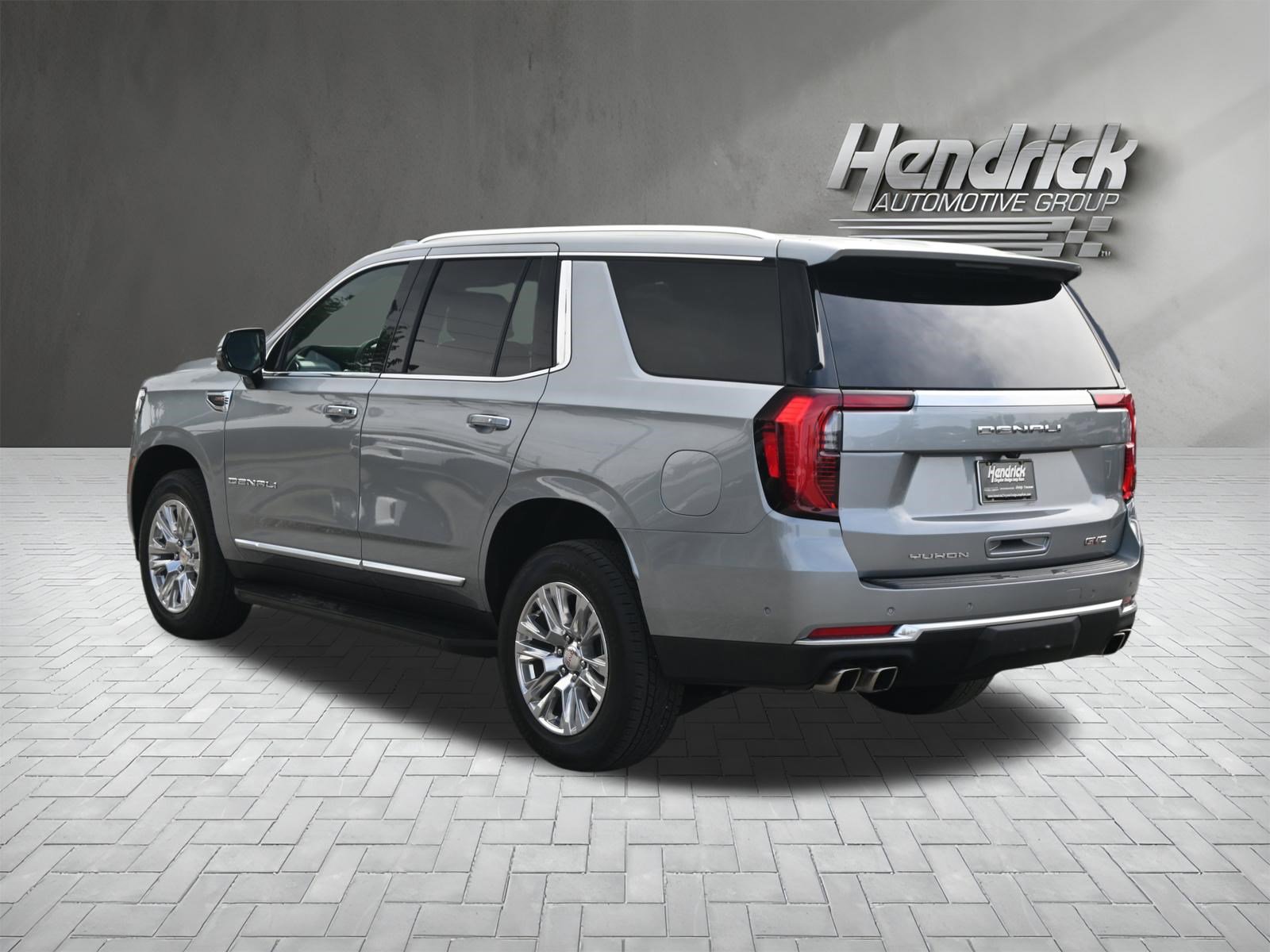 Used 2025 GMC Yukon Denali AWD/4WD image 8