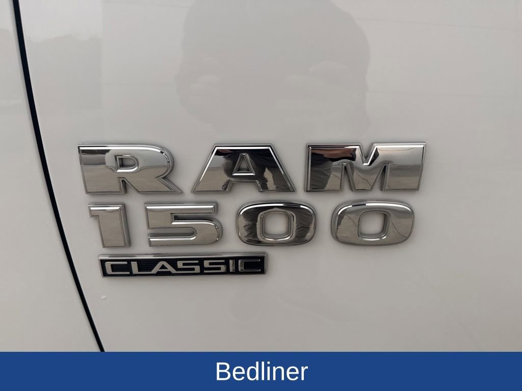 Used 2024 RAM 1500 Classic SLT image 9