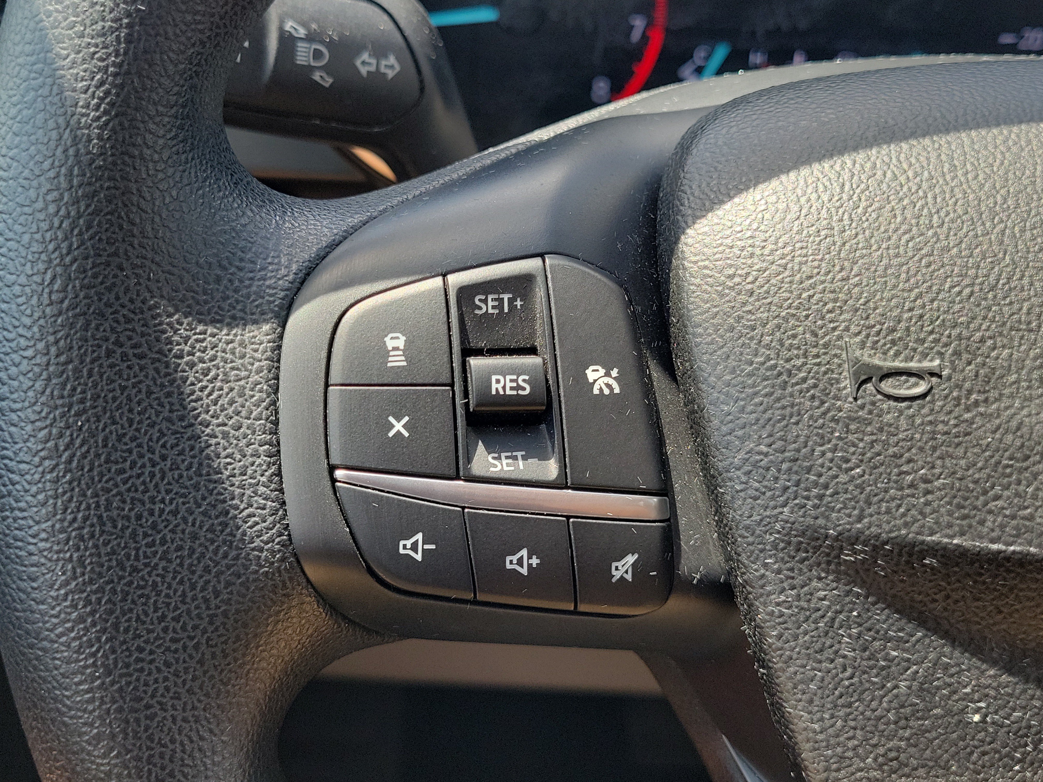 Certified 2020 Ford Escape SE FWD image 26