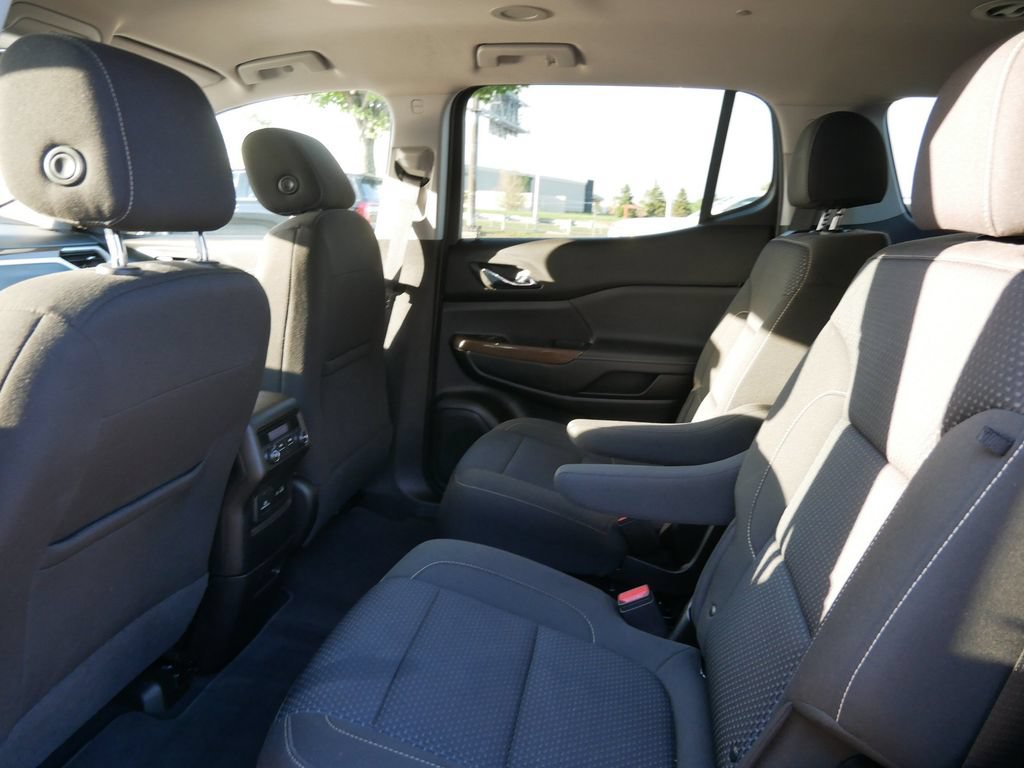 Used 2023 GMC Acadia SLE w/ Driver Convenience Package AWD/4WD image 10