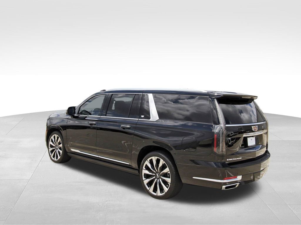 Used 2026 Cadillac Escalade ESV Platinum Luxury w/ LPO, Floor Liner Package AWD/4WD image 3