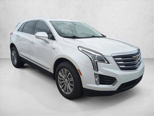 Used 2017 Cadillac XT5 Luxury image 3