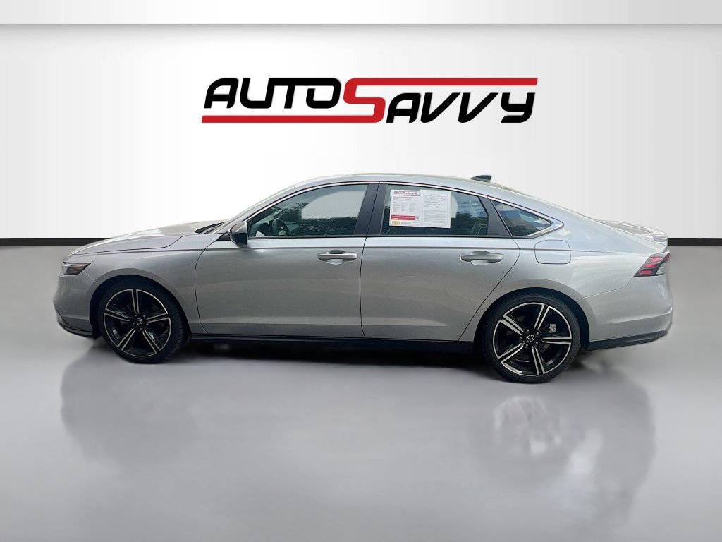Used 2025 Honda Accord Sport image 4