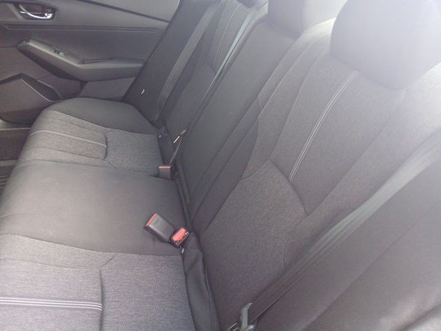 Used 2023 Honda Accord Sport image 11