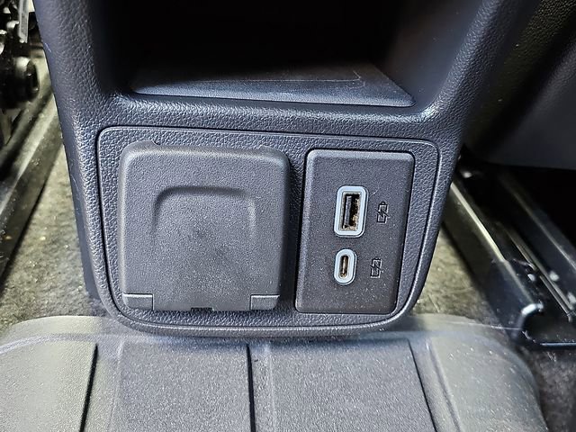 Used 2022 Buick Encore GX Essence w/ Advanced Technology Package image 11