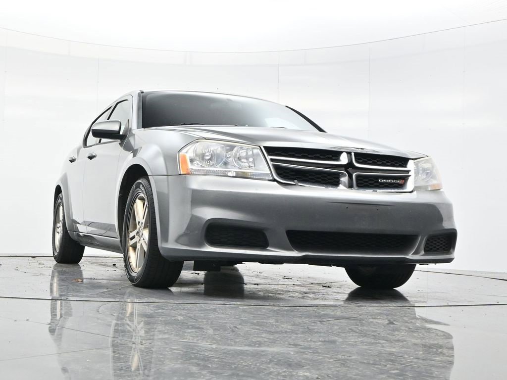 Used 2012 Dodge Avenger SXT image 43