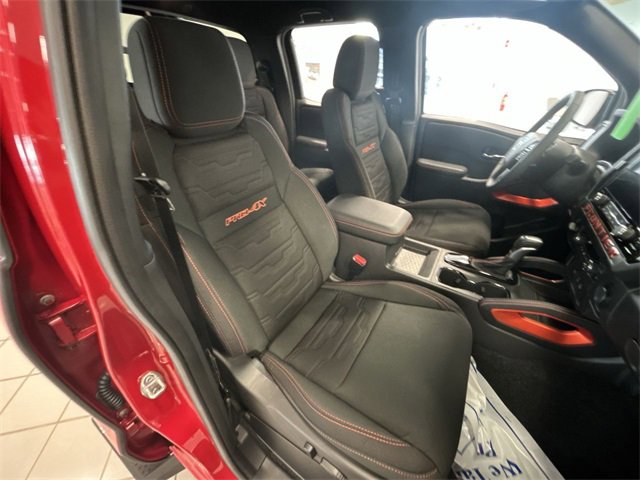 New 2025 Nissan Frontier PRO-4X w/ Black Accent Package image 14