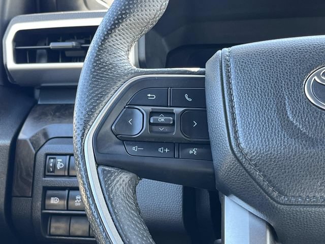 Used 2024 Toyota Tacoma Limited AWD/4WD image 30