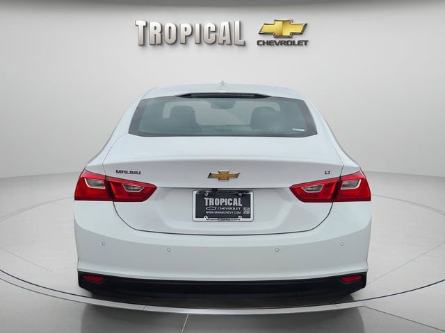 Used 2025 Chevrolet Malibu LT FWD image 4