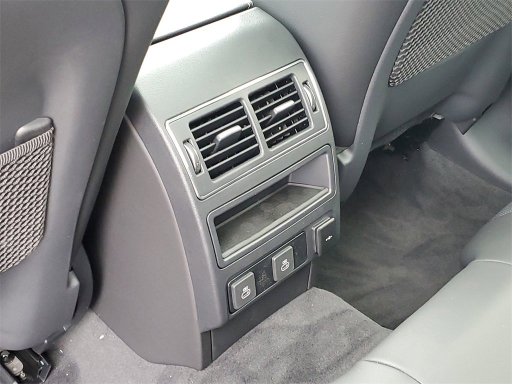 New 2026 Jaguar F-PACE R-Dynamic S image 31