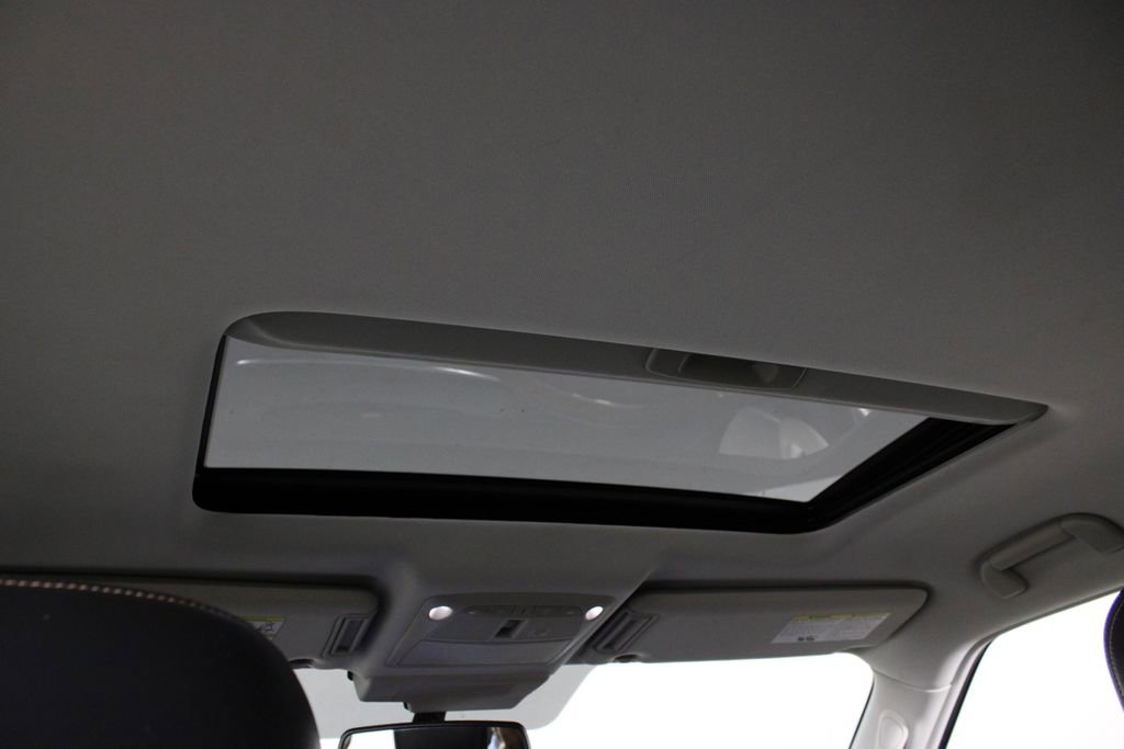 Used 2019 Nissan Armada SL w/ Premium Package image 22