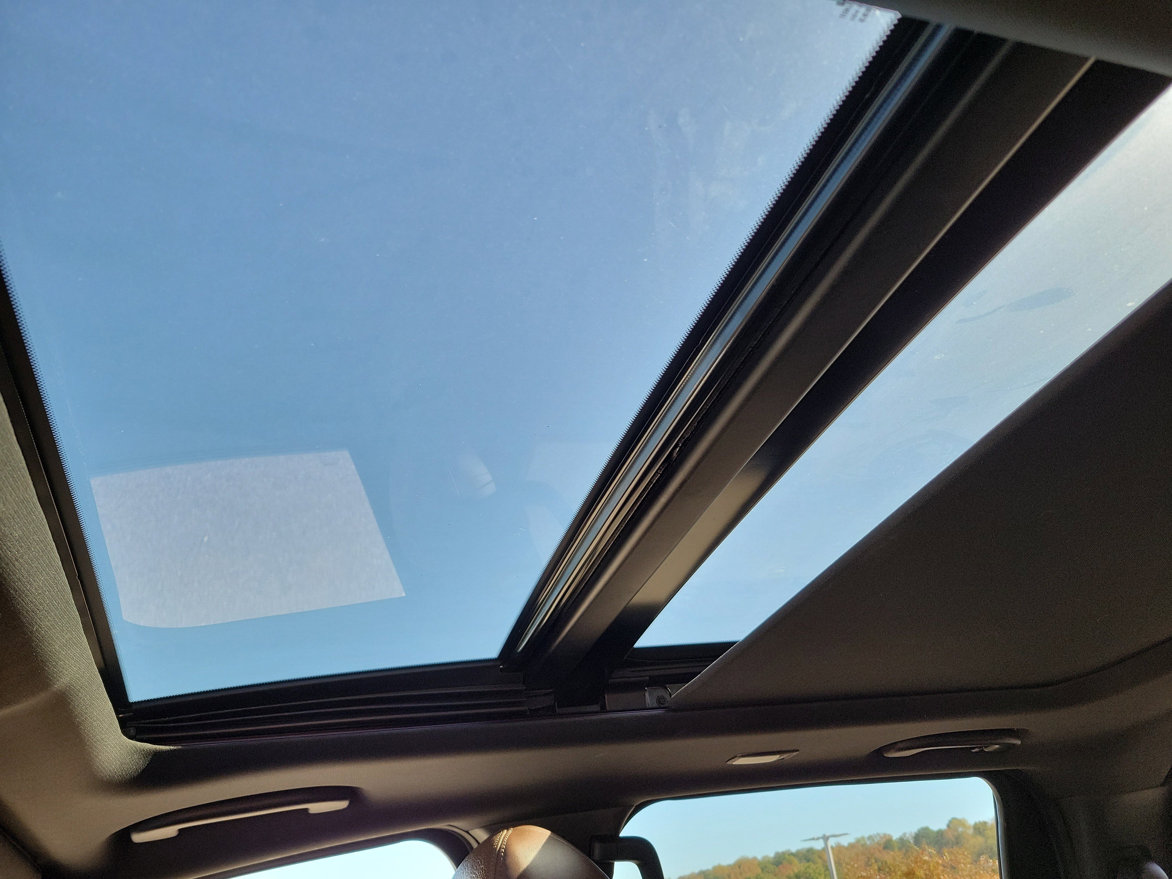 Used 2023 Nissan Titan Platinum Reserve w/ Moonroof Package image 21